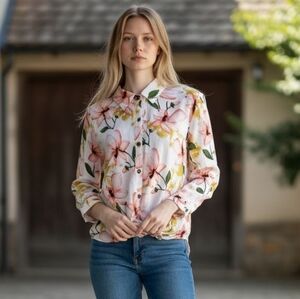 Vacate The Label Floral Print Button Twist Cottagecore Feminine Romantic Top S